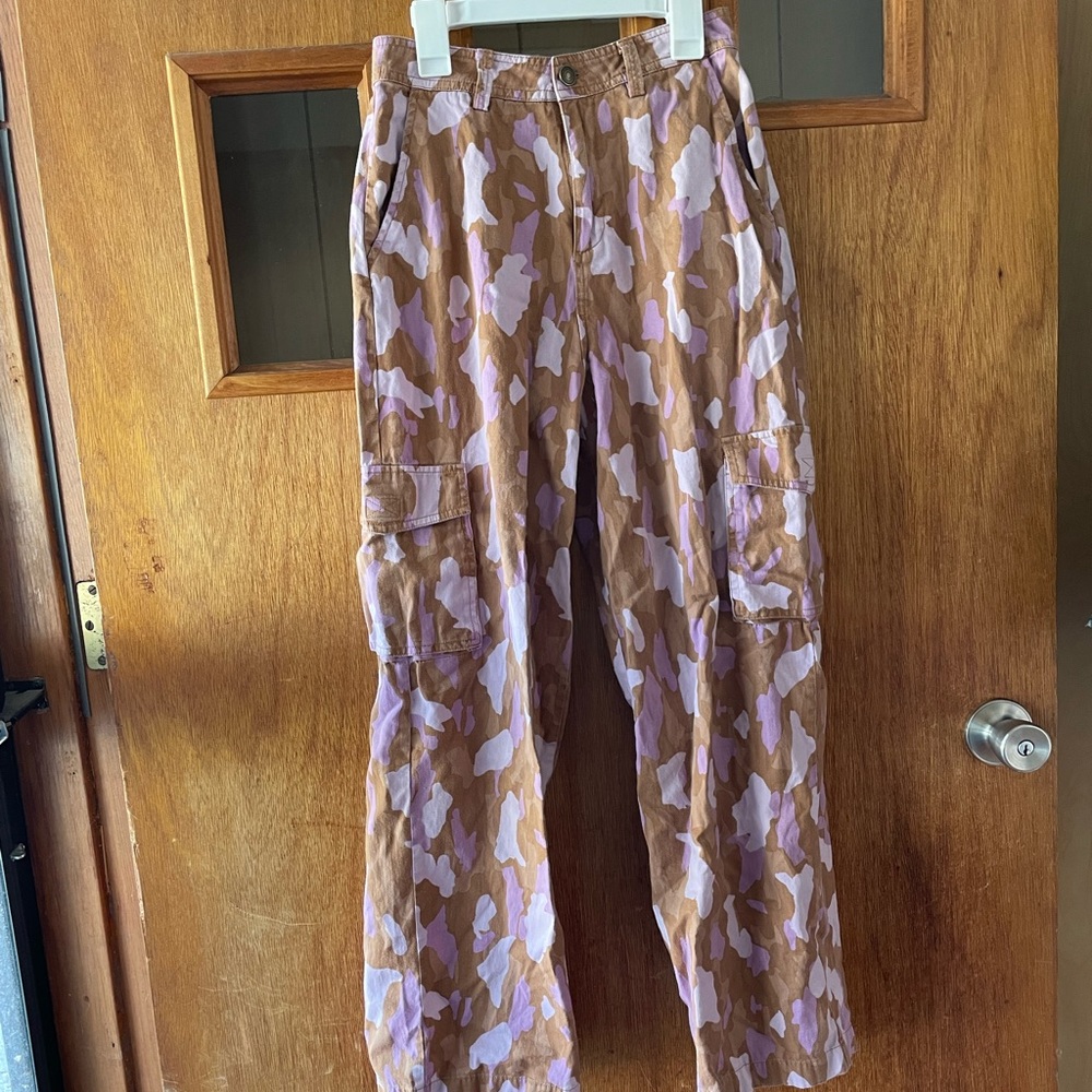 Y2K BP Pink Camouflage Cargo Pants in Pink & Brown Size XS